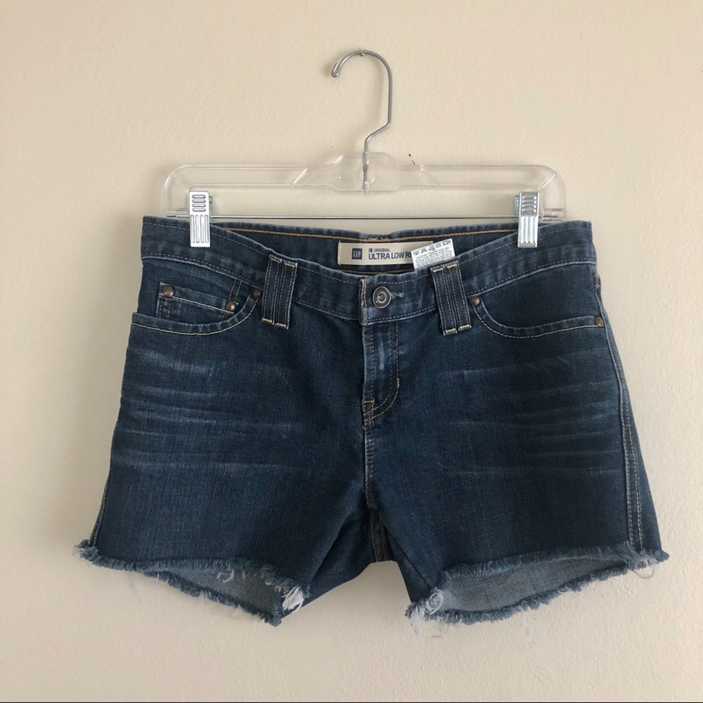 GAP Women’s Jean Shorts Size 6